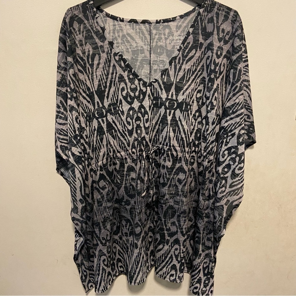 Soma Women’s Poncho Semi Sheer Loungewear Tunic Size Large Geometric Boho